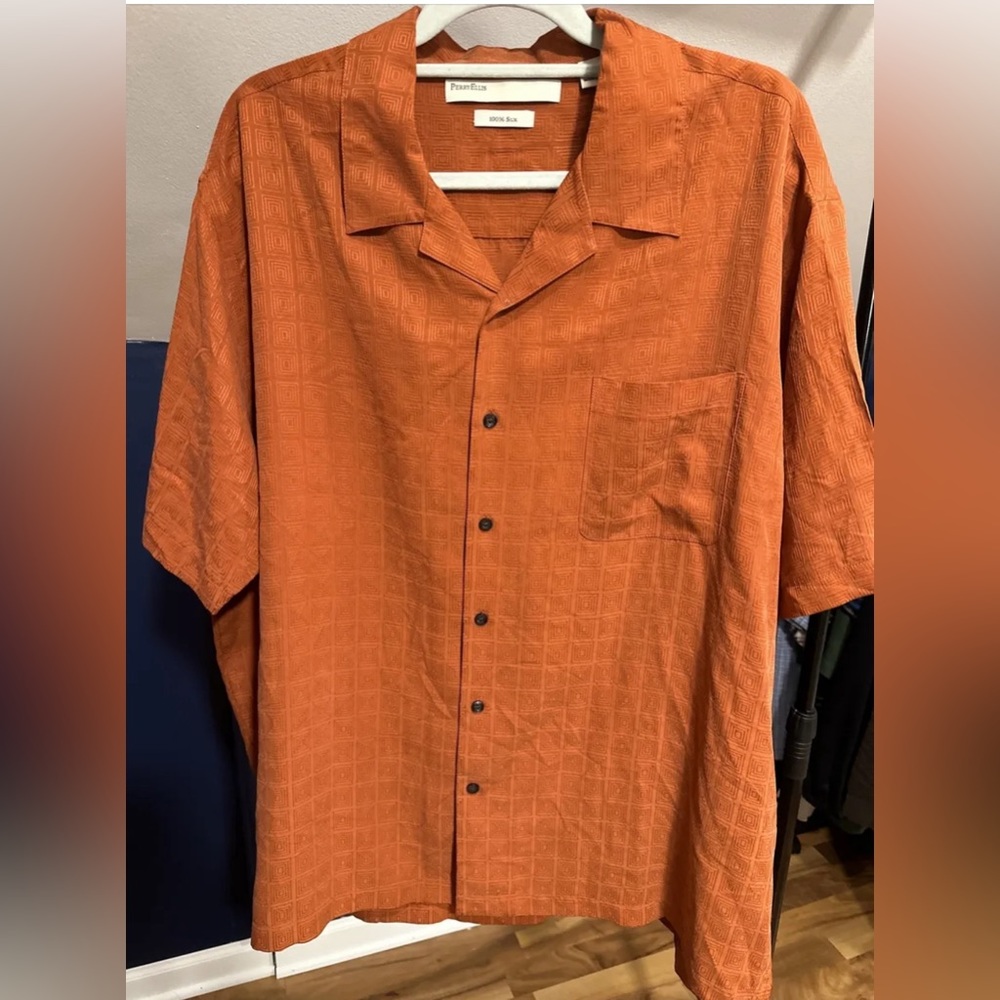 Perry Ellis 100% Silk Shirt XXL Short Sleeve Shirt Rust Geometric Pattern